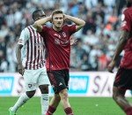 Beşiktaş sahasında Hatayspor'la 2-2 berabere kaldı